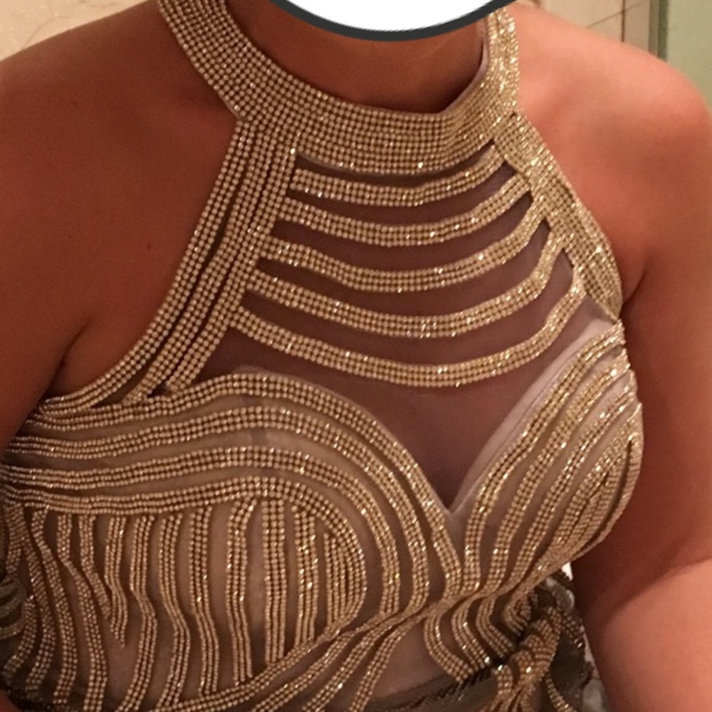 Dress - Picture 3 of 6